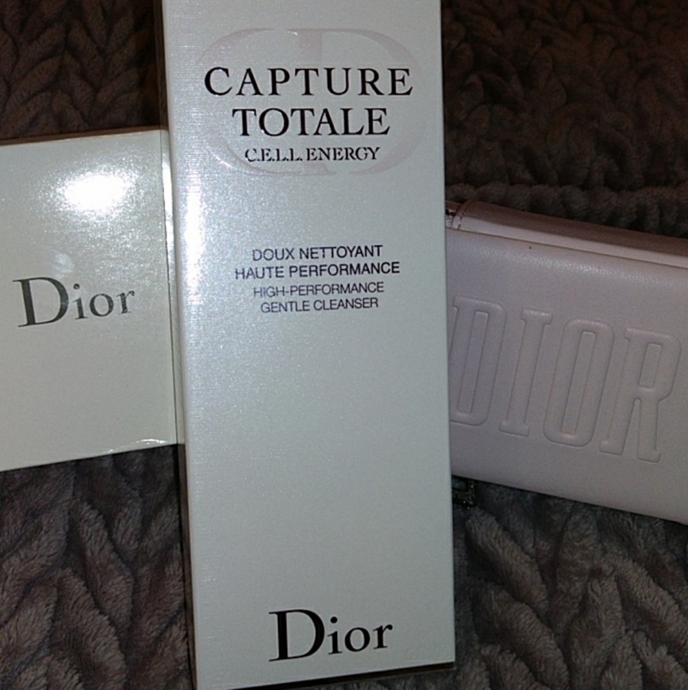 Dior Capture Totale HighPerformance Gentle Cleanse